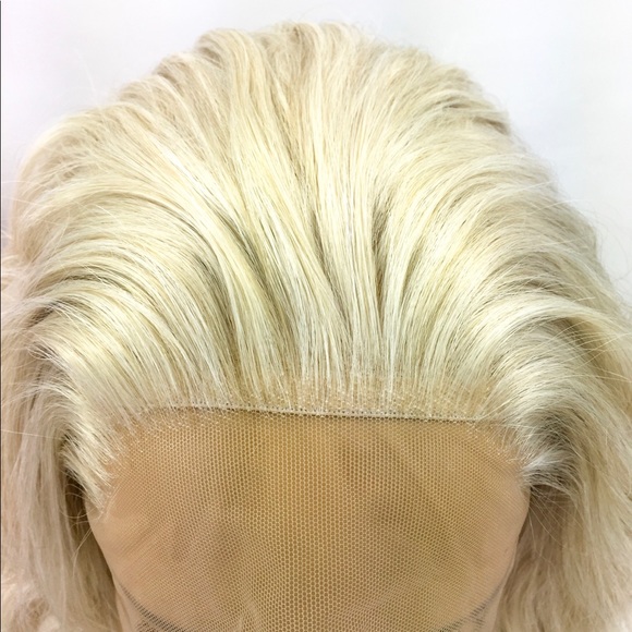 Stella | Lace Front Wig - Picture 5 of 8